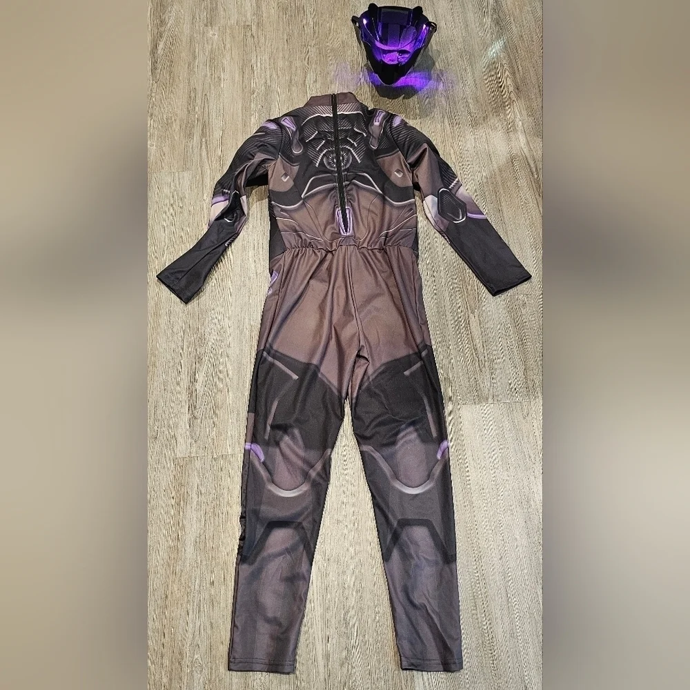 InSpirit Designs Fortnite Omega Purple Child Costume Boy's Size 10/12